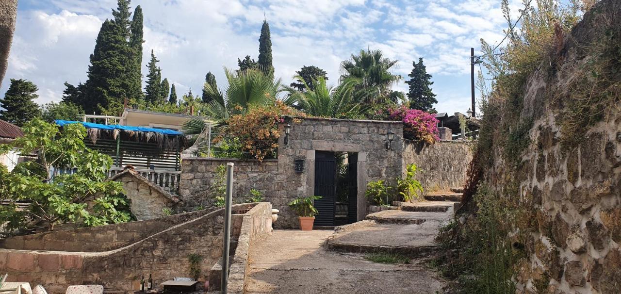 Villa Stella Rose Lustica Exterior photo